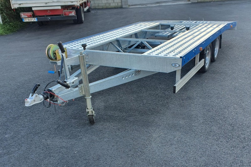 Porte-voitures Boro JUPITER 450 x 200 cm 2700 kg PTAC + accessoires offerts