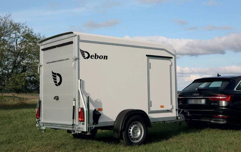 Fourgonnette Debon Roadster 255