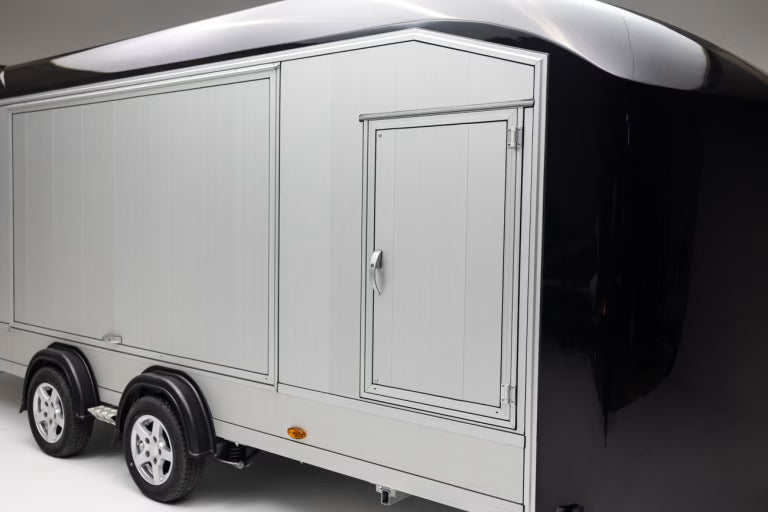 Remorque fermée mesurant 2360 x 1320 mm